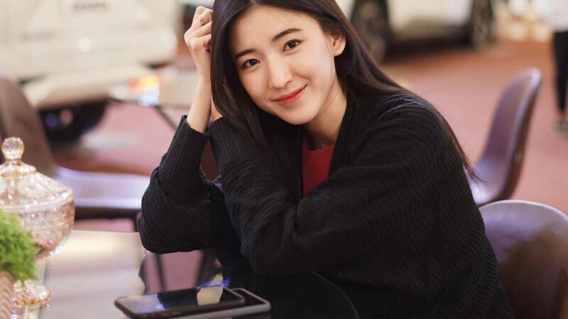 Hade Hadriany, Hidup Nyaman dan Bahagia Itu Pilihan!