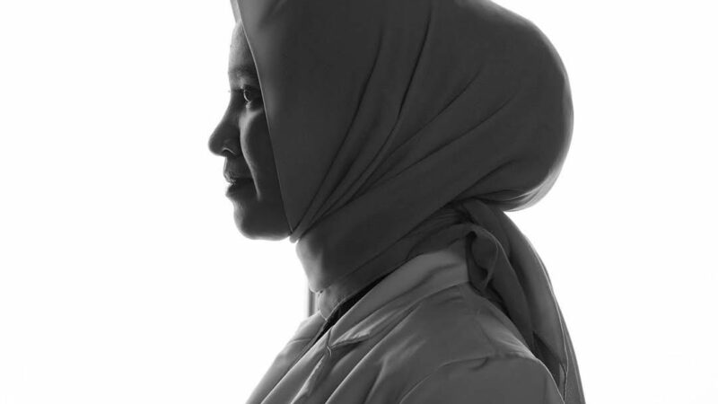 dr. Hasti Halisi, Kalau Hari Ini Suram Yakinlah Besok Akan Cerah