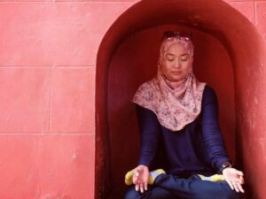 Indah Widiastuti: Multitasking Mom yang Belajar Menemukan Seimbang, Bukan Sempurna