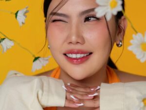 Charnia Olivia, Bersinarlah Tanpa Menutupi Cahaya Orang Lain