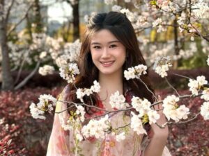 Keren Tirza Thamrun, Jesus Loves You Completely, Just As You Are, and For Exactly Who You Are