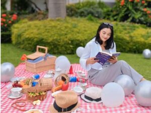 Dewi Octaver, Awp: Financial Power Itu Seperti Kemampuan Berenang, Saat Badai Datang Kita Bisa Selamatkan Diri