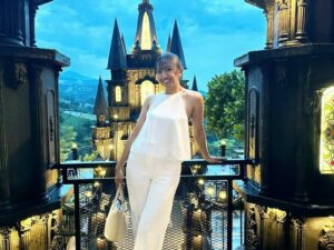 drg. Ida Ayu Draupadi, As A Flower, So Do You Blooms At The Time Is Right