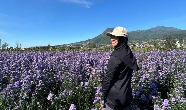 Arina Zumrotul, Hadiah terindah Untuk Anak-anak  Adalah Tak Jadi Beban Di Masa Tua