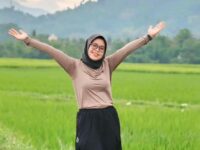 Rina Rusdi, Jangan Takut Punya Banyak Peran