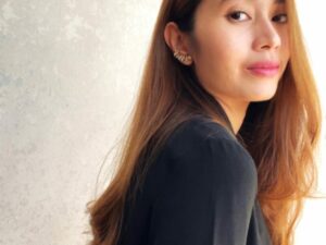 Ichsania Saputri, SH.M.Kn: Jangan Terlalu Mengejar Sesuatu!