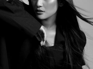 Serpihan Swara, Esensi Kecantikan Ialah Keberanian Menulis Ulang Jalan Hidup Kita Sendiri