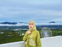 Helena Pearcee, Tetap Semangat, Kerja Keras, Doa dan Usaha!