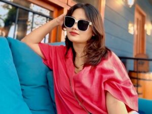 Sella Sanely, Jangan Pedulikan Orang yang Membencimu!