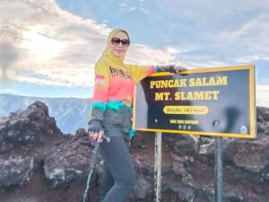 Suzi Suhardini, Love Yourself, Before Someone Else!