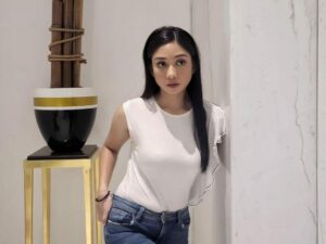 Keiva Davvija, Tidak Apa-Apa, Karena Harus Tetap Tidak Apa-Apa