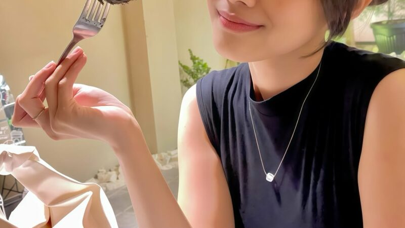 Peppy Iga, Hidup Ini Bukan Tentang Menunggu Pelangi Datang, Tapi Menari di Tengah Hujan