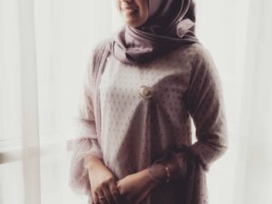 Aci Febrianti, Bahagia Itu Bukan Soal Seberapa Jauh Kita Pergi, Tapi Seberapa Dekat Kita Merasakan!