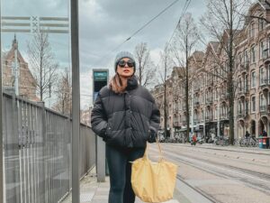 Ellia Lumowa, Tak Apa Pelan, Asal Tidak Berhenti!