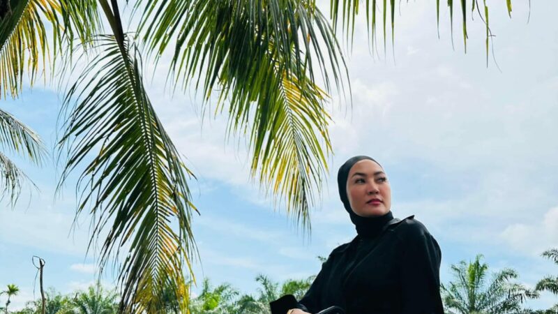 Steffy Burase, Kenali dan Rawat Diri Kita, Bukan Orang Lain!