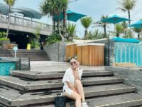 Gladys, Tteaplah menjadi orang Baik!