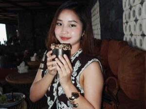 Auwdinda, Jangan Pernah Merasa Dirimu Selalu Terpuruk!