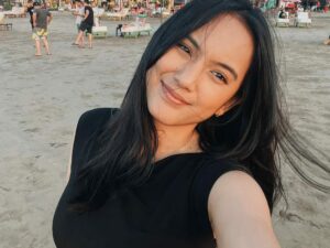 Ayu Sinaga, Kesuksesan Bukan Siapa yang Paling Cepat!