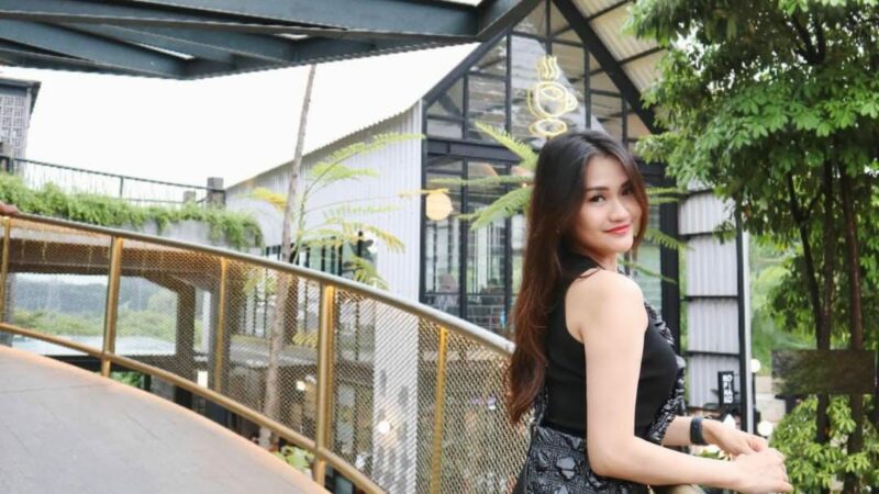 Apt. Meinanda Grabilia, S. Farm., Jadilah Pribadi Yang Tak Hanya Bermimpi!