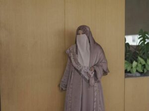 Regina Putri, Jangan Ragu Untuk Terus Belajar!