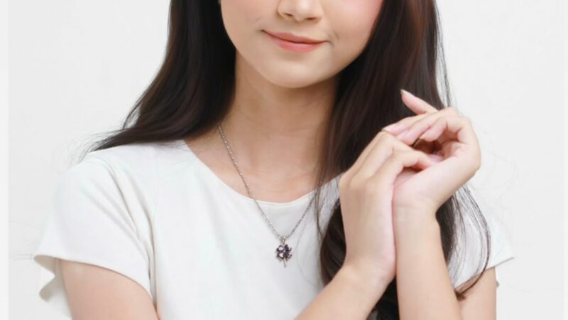 Ivo Ghiina Nareswari, Saya Sedang Menulis Pola Abadi tentang Saya dan Dari Mana Saya Berasal!