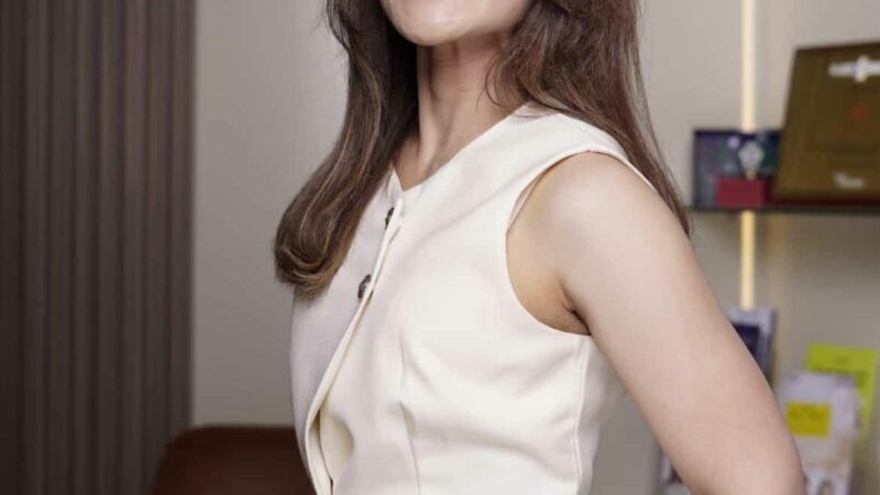 dr. Olivia Aldisa, Dipl. AAM. : Rawatlah Diri Dengan Cinta!