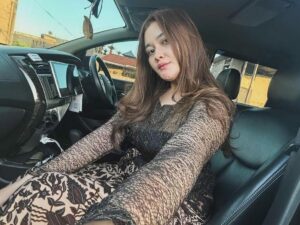 Ayusaddewi, Cukup Jadi Diri Kita Sendiri!