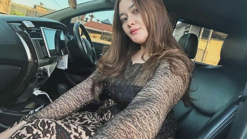 Ayusaddewi, Cukup Jadi Diri Kita Sendiri!