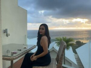 Vitri, Selagi Bumi Masih Berputar, Nasib Orang Tidak Ada yang Tahu!