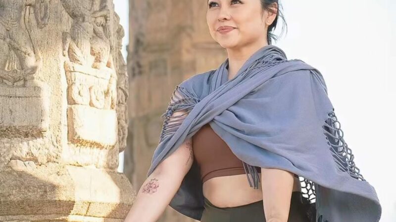 Monica Pramudita, Jangan Takut untuk Memulai Beryoga!