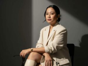 Theresia Selly, Carilah Tempat Ternyaman untuk Pulang!