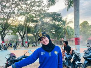 Alohhh, Kamu Tidak Perlu Menjadi Luar Biasa!