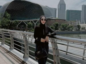 Lia Veronika Juwono, Sesungguhnya Bersama Kesulitan Pasti Ada Kemudahan!