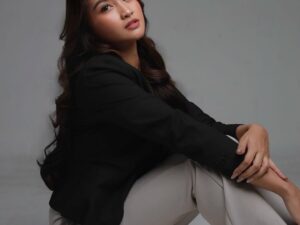 Olinsah, Be Proud Of Yourself!