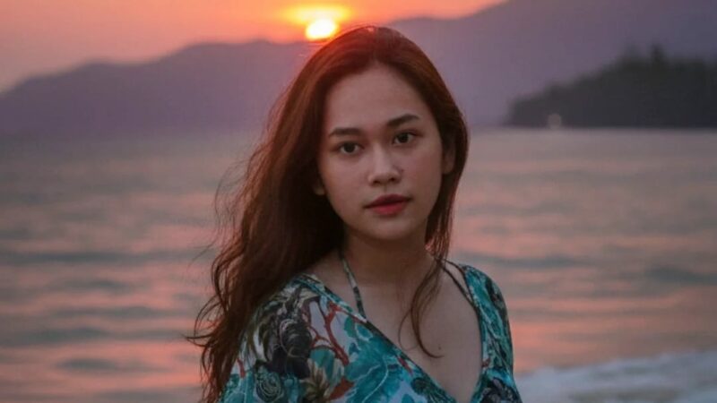 Lidya Berlian, Biasakan yang Benar Bukan Membenarkan yang Biasa!!