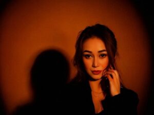 Adella Faradilla, Jangan Takut Jadi Versi Terbaik dari Dirimu Sendiri!