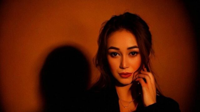 Adella Faradilla, Jangan Takut Jadi Versi Terbaik dari Dirimu Sendiri!