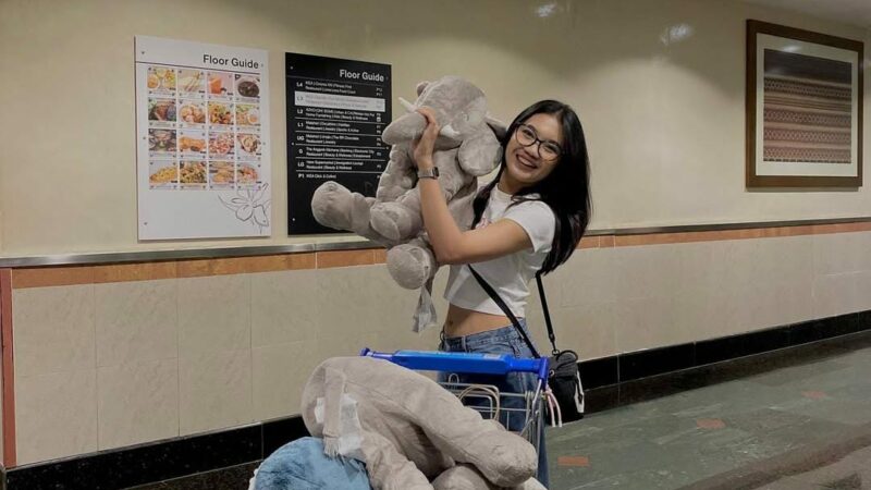 Sastia Dea, Nikmati Saja Hidup!