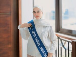 Auliya Banin, SH: Hidup Seorang Perempuan Itu Harus Hebat, Luas, Besar, Kuat, dan Bermanfaat!