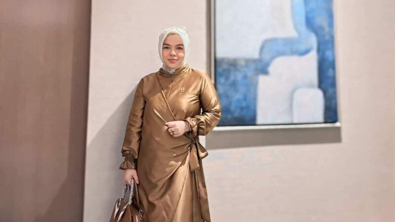 Cita Azhari, Jika Tak Bisa Jadi yang Pertama, Jadilah yang Berbeda