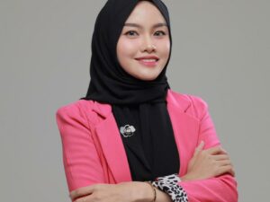 Emah Huzaimah, Niatkan Semua Pekerjaan Karena Allah Maka Lelah Kan Berbuah Manis