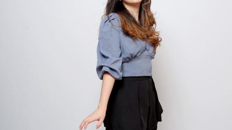 Stella Angelina, Tetaplah Berfikir Positif dan Berusaha Jadi Versi Terbaik Diri Kita Tiap Harinya