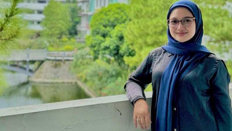 Ria Husna, Berusaha Menjadi Pendidik yang Bermoral dan Beretika