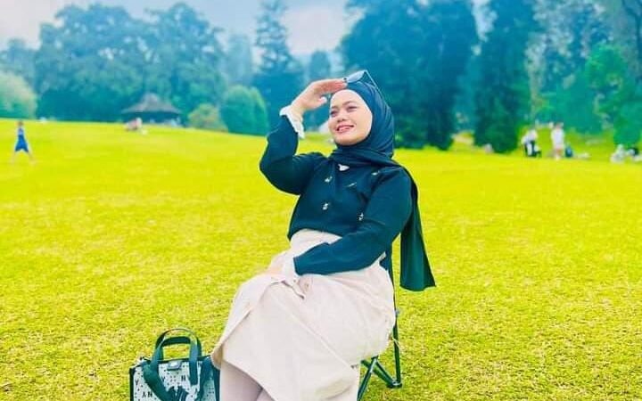 Dessy Lusiawati, Bersyukur Bisa Berfikir Positif dan Bersahaja dalam Keseharian