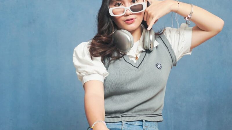 Finchi Amadea, Kalau Ingin Membandingkan, Bandingkan Diri Kita Kemarin dengan Sekarang