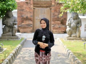 Ayu Lestari, Semoga Kita Selalu Bersama Sehat Bahagia dan Panjang Usia