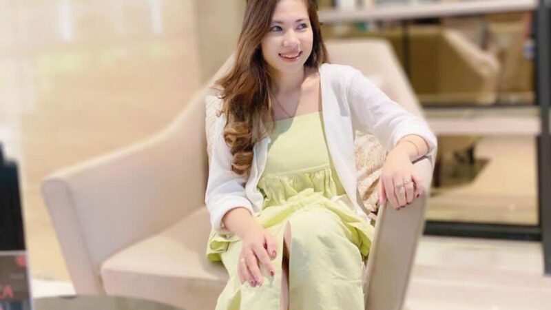 Zhauzah Arman, Ibu Produktif Bekerja Sebagai Influencer