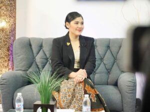 Sarah Wazir: Generasi Muda Harus Berani Tinggalkan Zona Nyaman & Mencoba Tantangan Baru