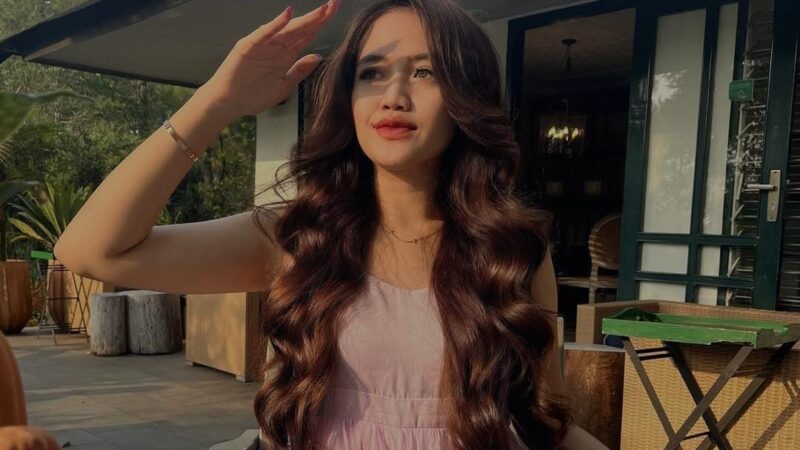 Dian Apriani Iskandar, Ketika Hidup Itu Persepsi Muka Bumi, Jadi Diri Sendiri Adalah Pencapaian Tertinggi