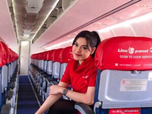 Syahnia R.S, Jadi Pramugari Harus Mau Belajar Hal Baru dan Pantang Menyerah